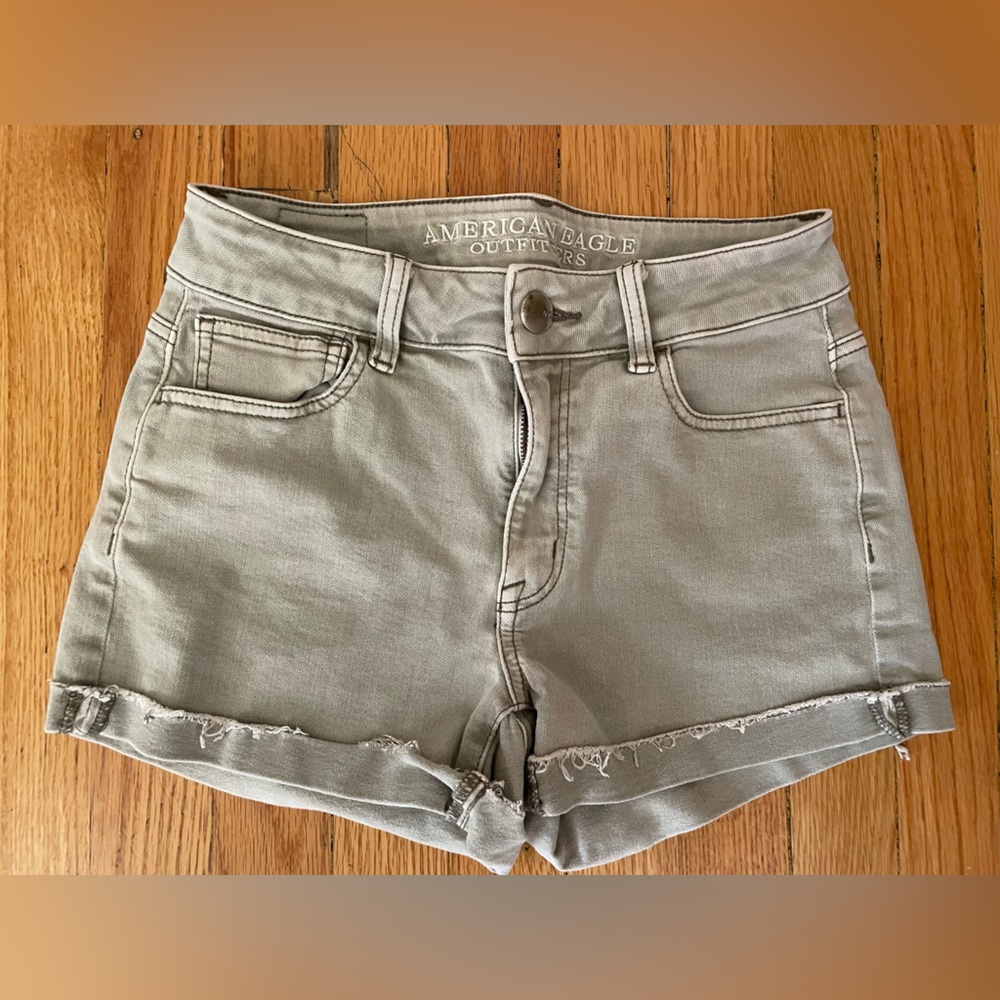 American Eagle Shorts - SO comfy!